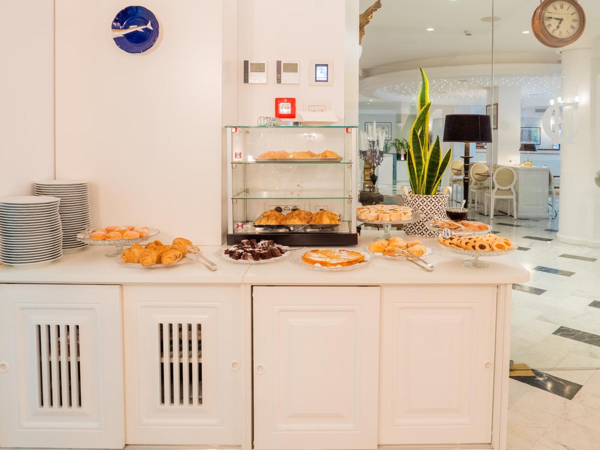 Hotel Central Wellness Σορέντο Εξωτερικό φωτογραφία