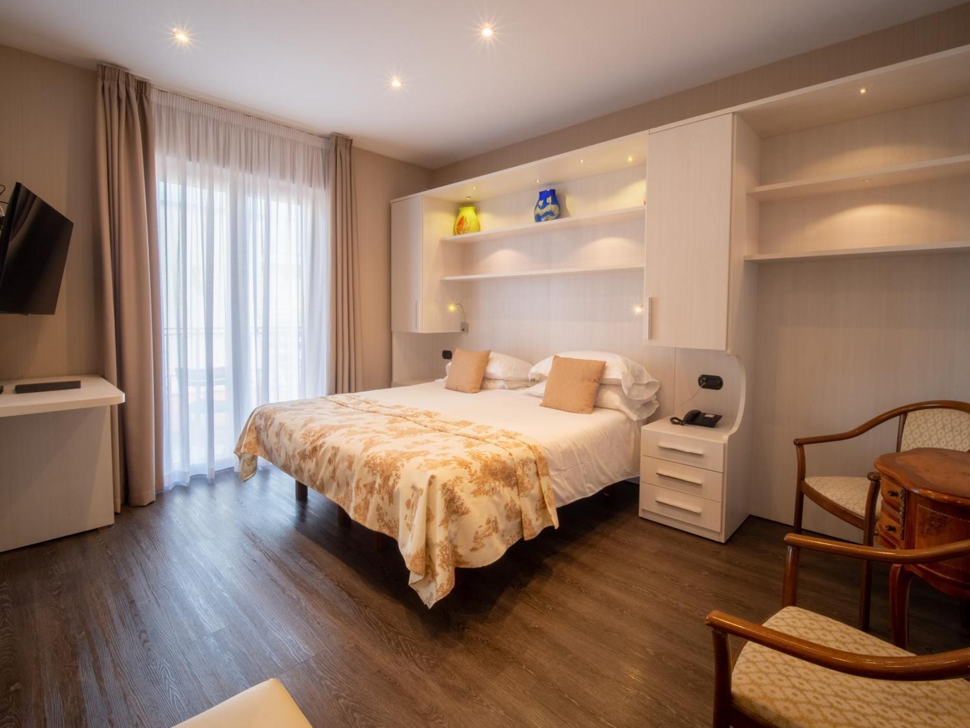 Hotel Central Wellness Σορέντο Εξωτερικό φωτογραφία
