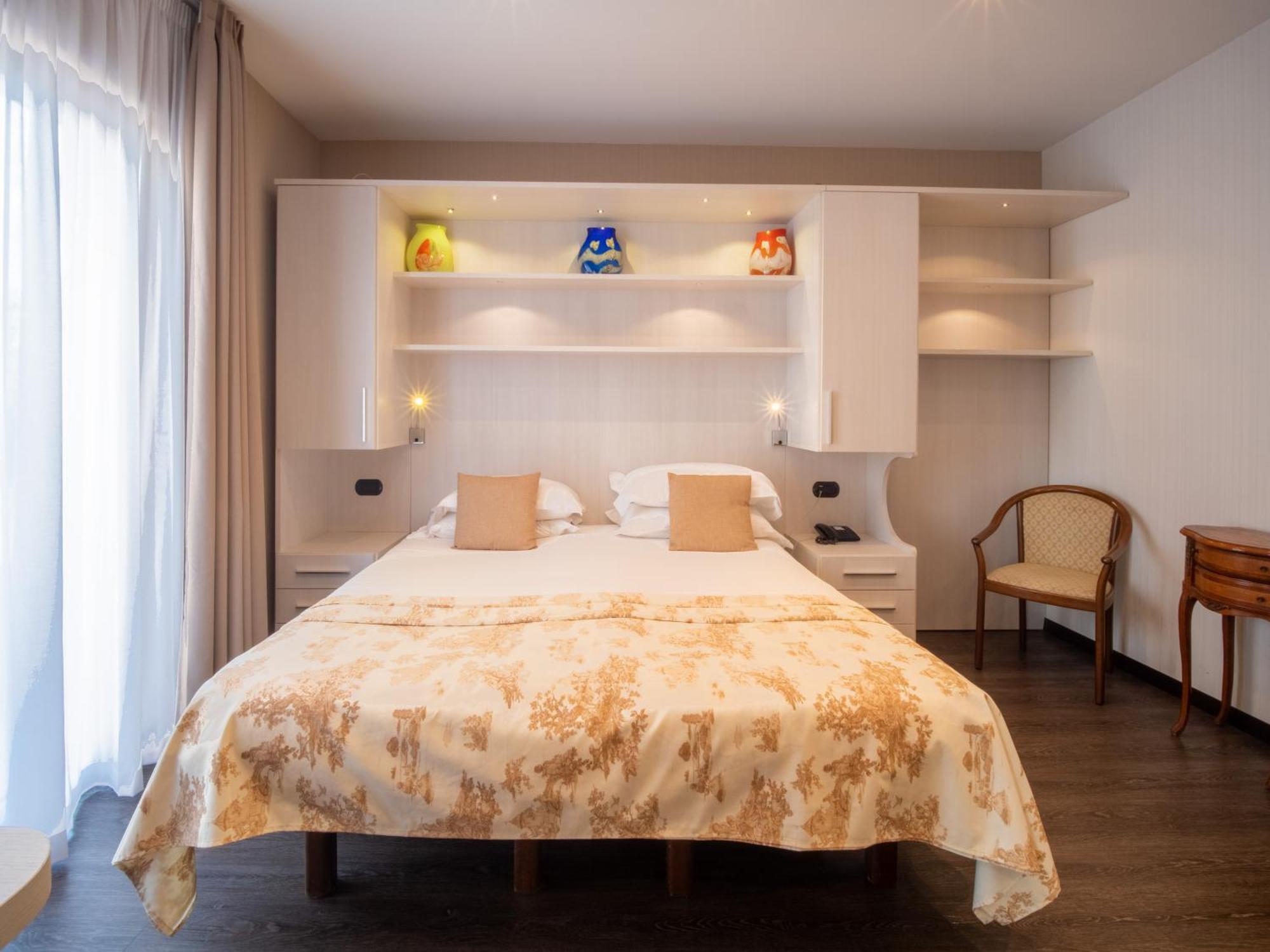 Hotel Central Wellness Σορέντο Εξωτερικό φωτογραφία