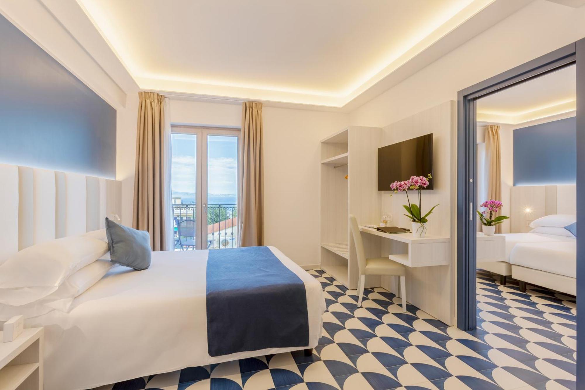 Hotel Central Wellness Σορέντο Εξωτερικό φωτογραφία