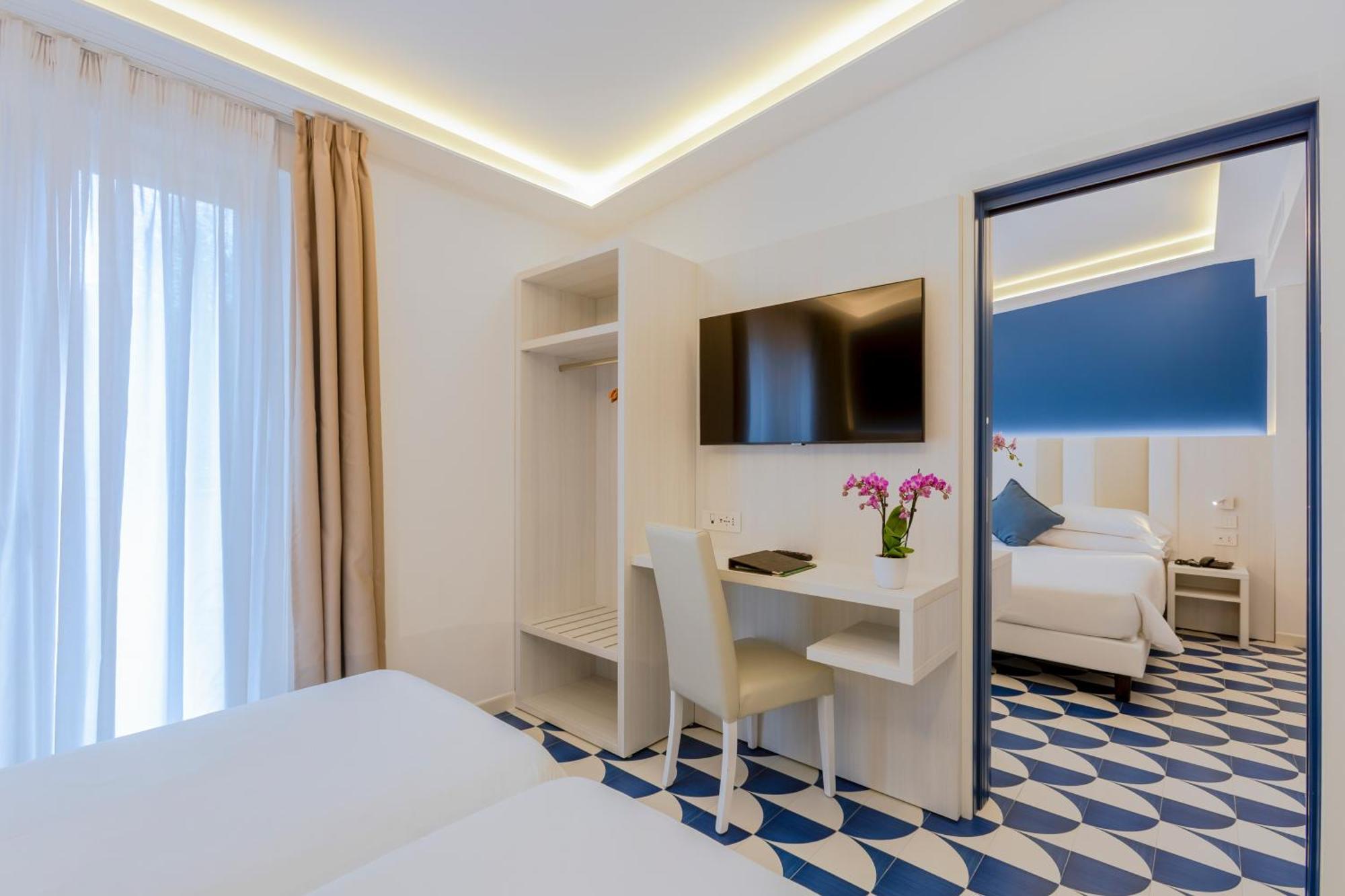 Hotel Central Wellness Σορέντο Εξωτερικό φωτογραφία