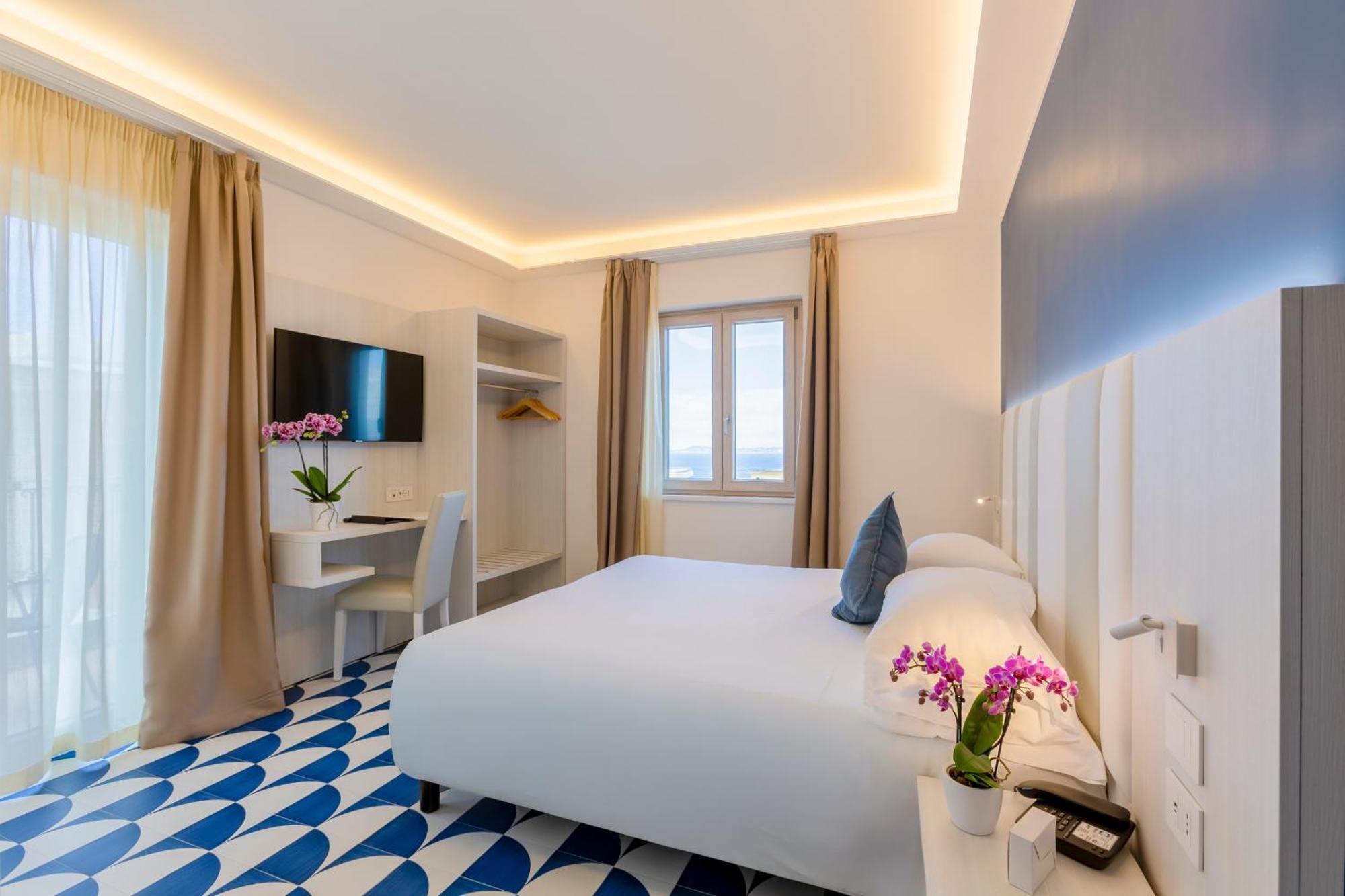 Hotel Central Wellness Σορέντο Εξωτερικό φωτογραφία